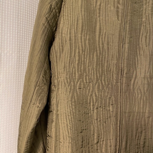 Quilted olive jacket - Picture 8 of 8